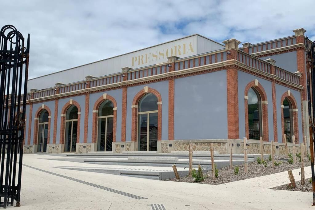 Hyper Centre Maison Le Petit Bouchon Ay-Champagne Exterior foto